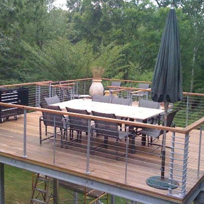 Galvanized Cable Railing-Floating Deck – Bloomfield Twp, MI