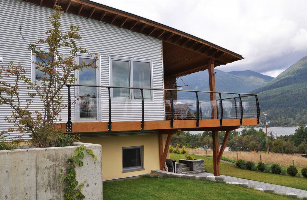 Cable railing shown on second story deck.