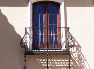 Classical balcony galvanized and power