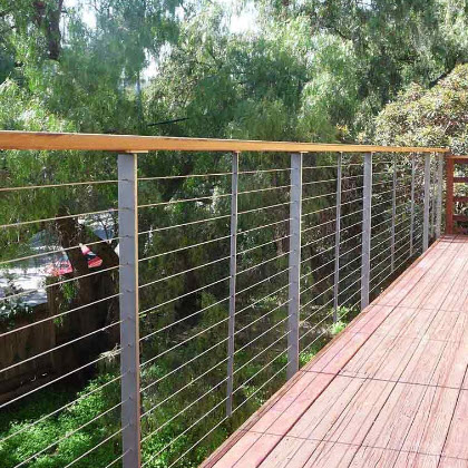 Thin deck railing posts on a deck in Cupertino CA