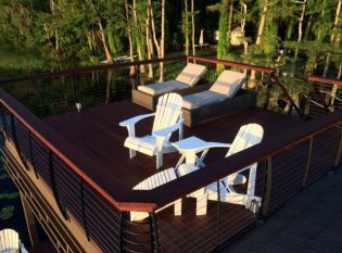 Gorilla deck with Keuka Cable Railing