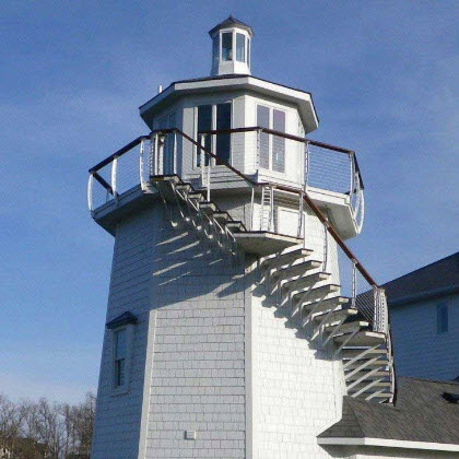Outdoor cable railing wrapping around lighthouse to the top - Grand River,KY