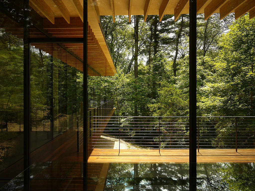 Famous "Glass and Wood" home with Ithaca style cable railing.