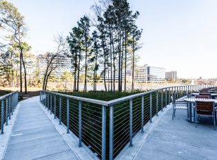 Cable railing on concrete ramp - The Woodlands, TX