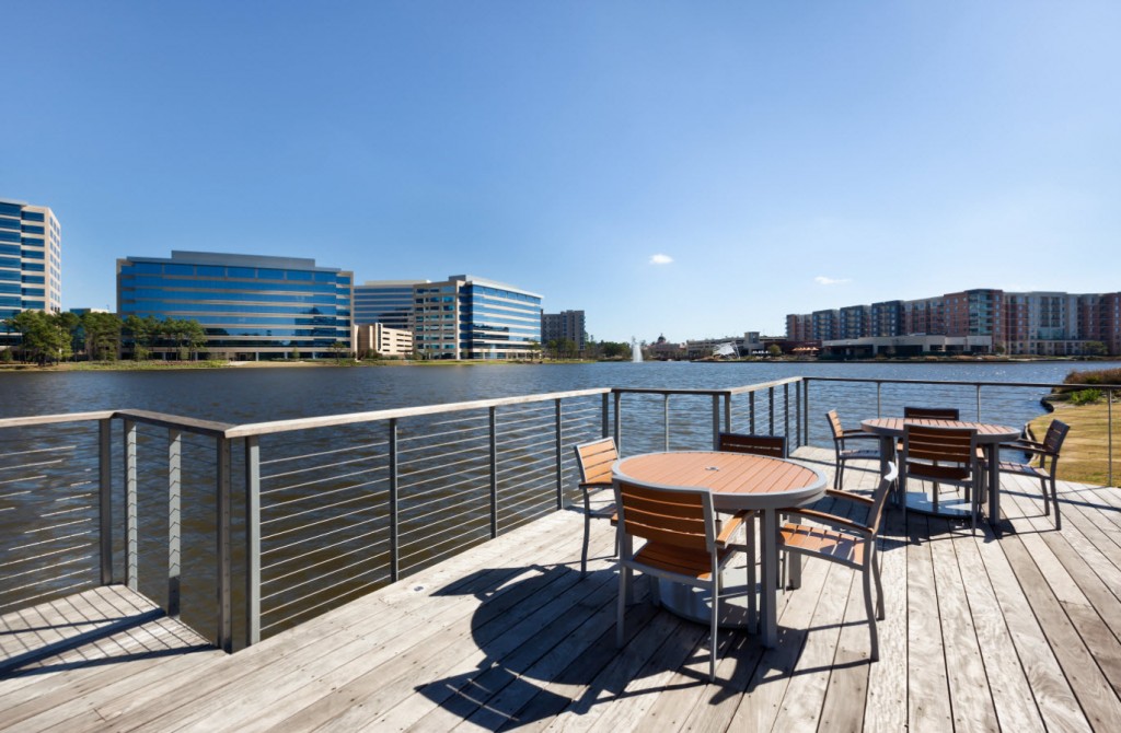 Cable railing on ipe deck with lake view - The Woodlands, TX