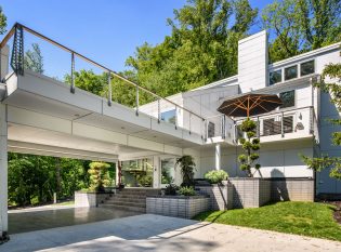 Modern Bridge and Cable Railing in our Chicago Style.