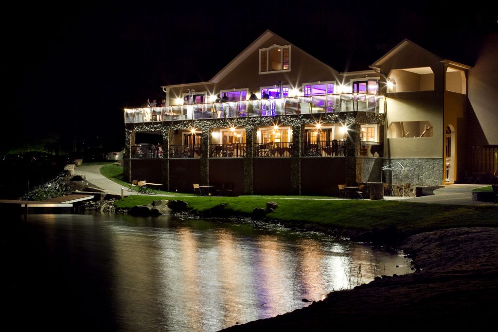 Rock Island Lake Club wedding reception deck with Keuka Style railing.