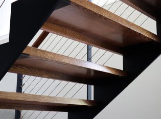 Wood tread floating staircase