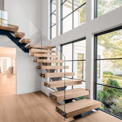 Glass staircase by Keuka Studios