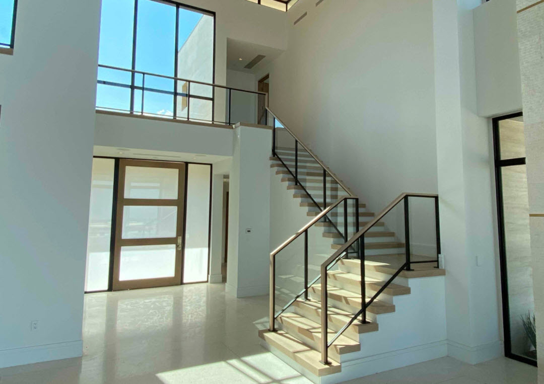 Modern glass stair railing 