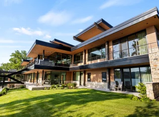 Modern cable railings on modern luxury home