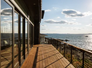 Coastal cable railing system