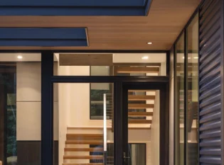 Ithaca cable railings on modern stairs